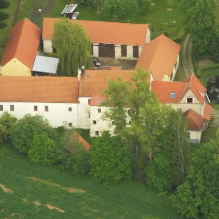 Fahnrichuv Mlyn Guest house