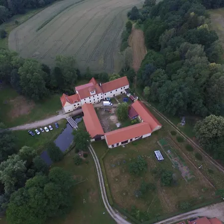 Pensión Faehnrichuv Mlyn 3*