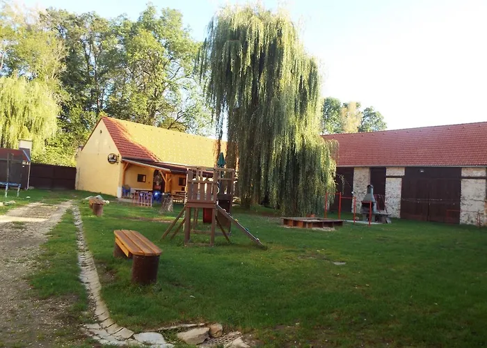 Guest house Fahnrichuv Mlyn Straz nad Nezarkou